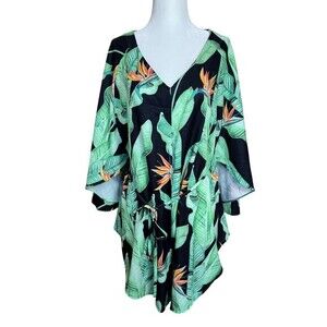 Women’s Size Medium V Neck Green Floral Batwing Mini Dress
